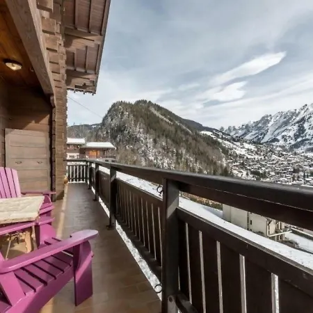 Chalet Pour 10 Personnes, Proche Des Pistes, Avec Cheminee Et Garage, Animaux Admis Chalet